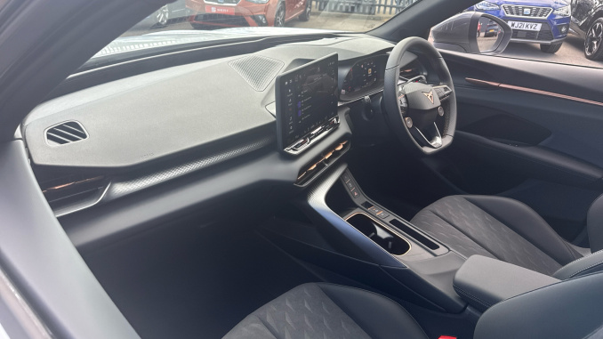 CUPRA Terramar 1.5 eTSI 150 V2 5dr DSG Petrol Hatchback - Image 2